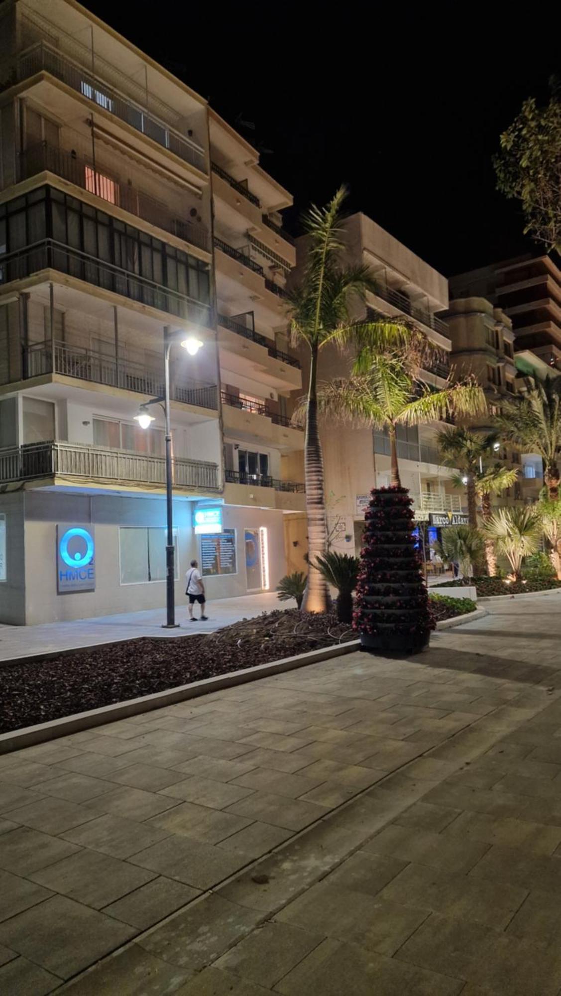 Estepona Playa Exterior foto